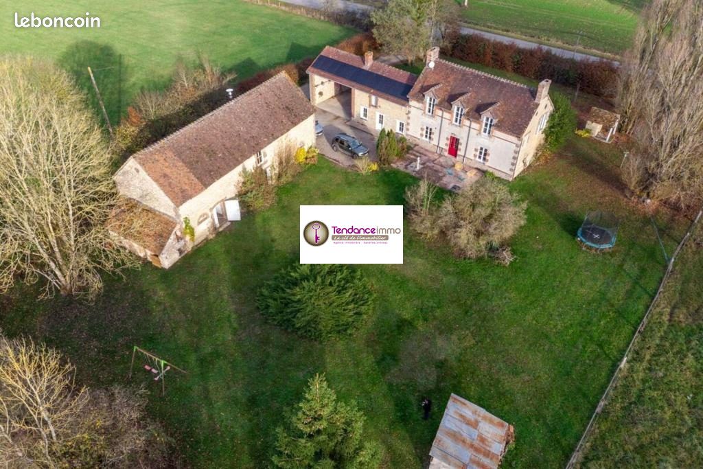 Maison 6 pièces 160 m² · à Le Mêle-sur-Sarthe · 160 m² · 360 400 €