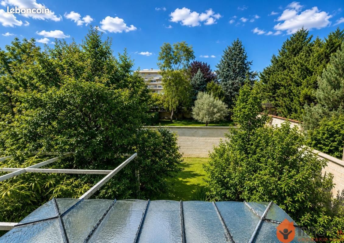 Maison 5 pièces 125 m² · à Saint-Maur-des-Fossés · 125 m² · 820 000 €