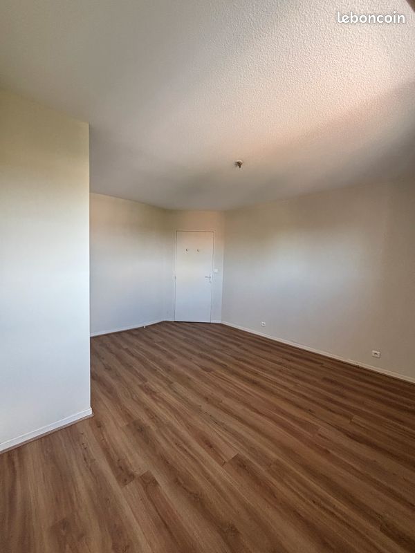 Appartement 3 pièces 81 m² · à Cugnaux · 80,9 m² · 157 000 €