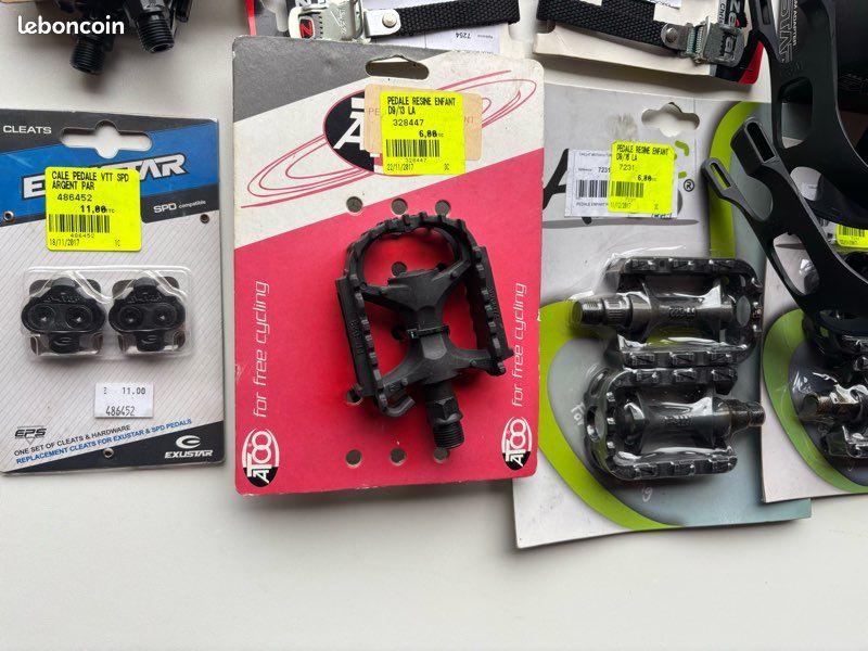 Lot pièces vélo Équipements vélos