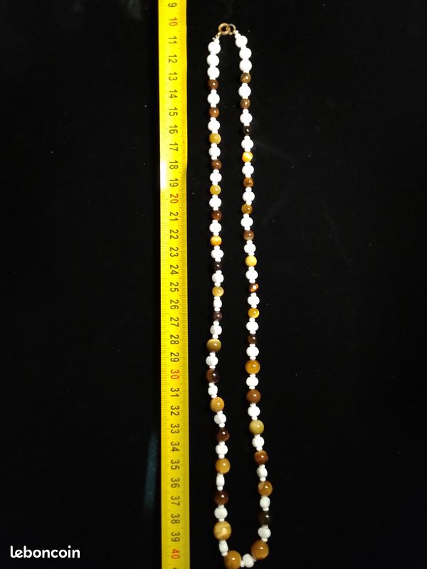 Collier Vintage Années 70-80 En Lucite Jaune Et Blanc - Longueur 59 Cm
