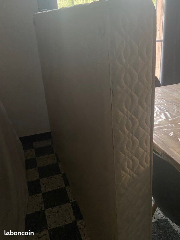 Matelas + sommier (image 5)