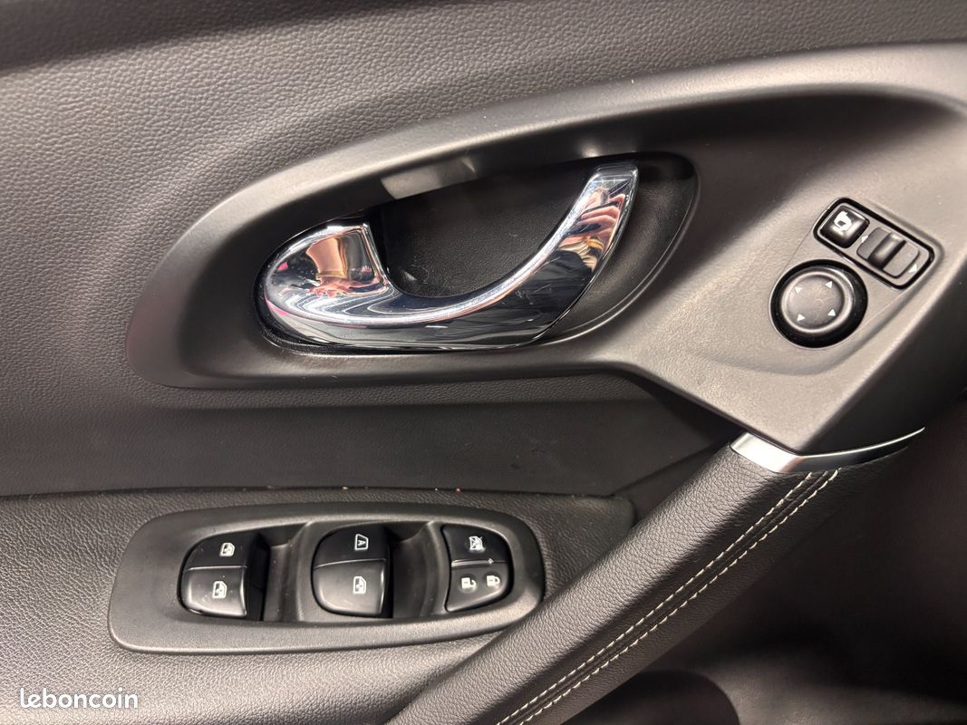 RENAULT KADJAR TCe 130 Energy Intens (image 37)