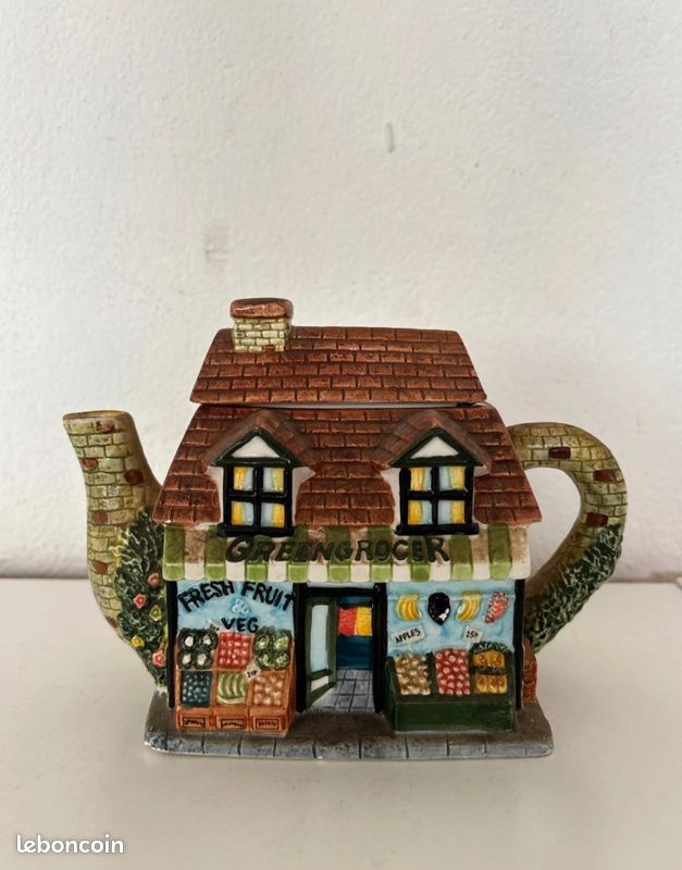 Ancienne théière maison annie rowe the village (image 1)