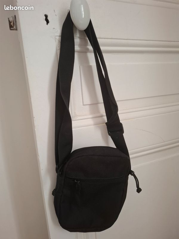 Sacoche bandoulière noire H&M Accessoires Bagagerie