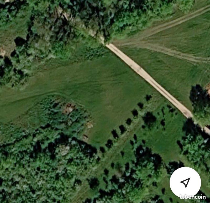 Terrain pratique d’accès · à Dieulouard · 11 900 €