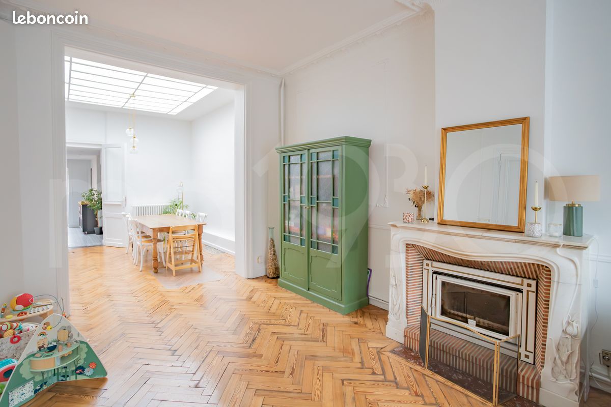 Maison 5 pièces 120 m² · à Roubaix · 120 m² · 282 000 €