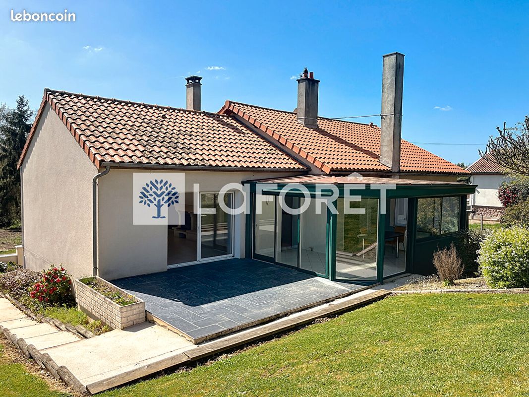 Maison 7 pièces 147 m² · à Louin · 147 m² · 212 490 €