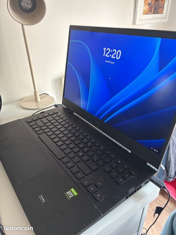 PC Gamer HP OMEN 17 (image 2)