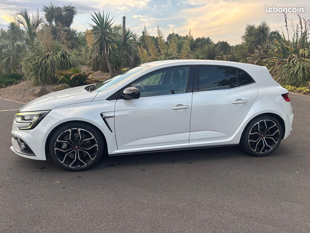 RENAULT MEGANE 4 PHASE 1 RS finition HATCHBACK 1.8i TCE 280 (image 3)