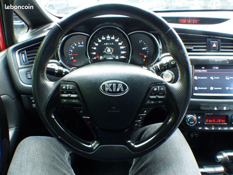 Kia CEE'D 1.6 CRDI 136CH GT LINE DCT (image 31)