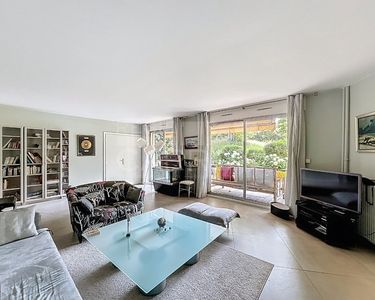 Appartement 690 000 € - 138 m²