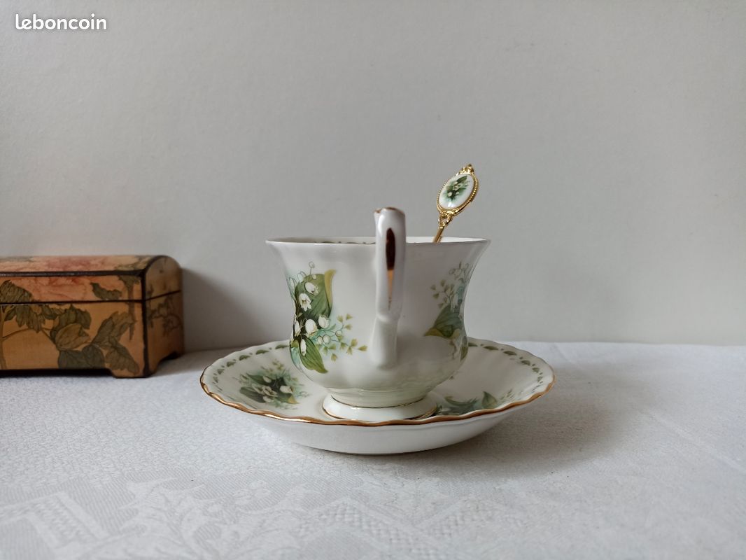 Royal Albert - Tasses Et Soucoupes (4) - Porcelaine - Rose