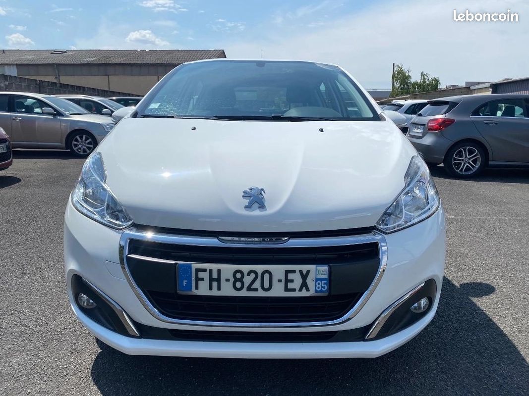 Peugeot 208 GENERATION-I SOCIETE 1.6 BLUEHDI 100 PACK CLIM START-STOP (image 2)