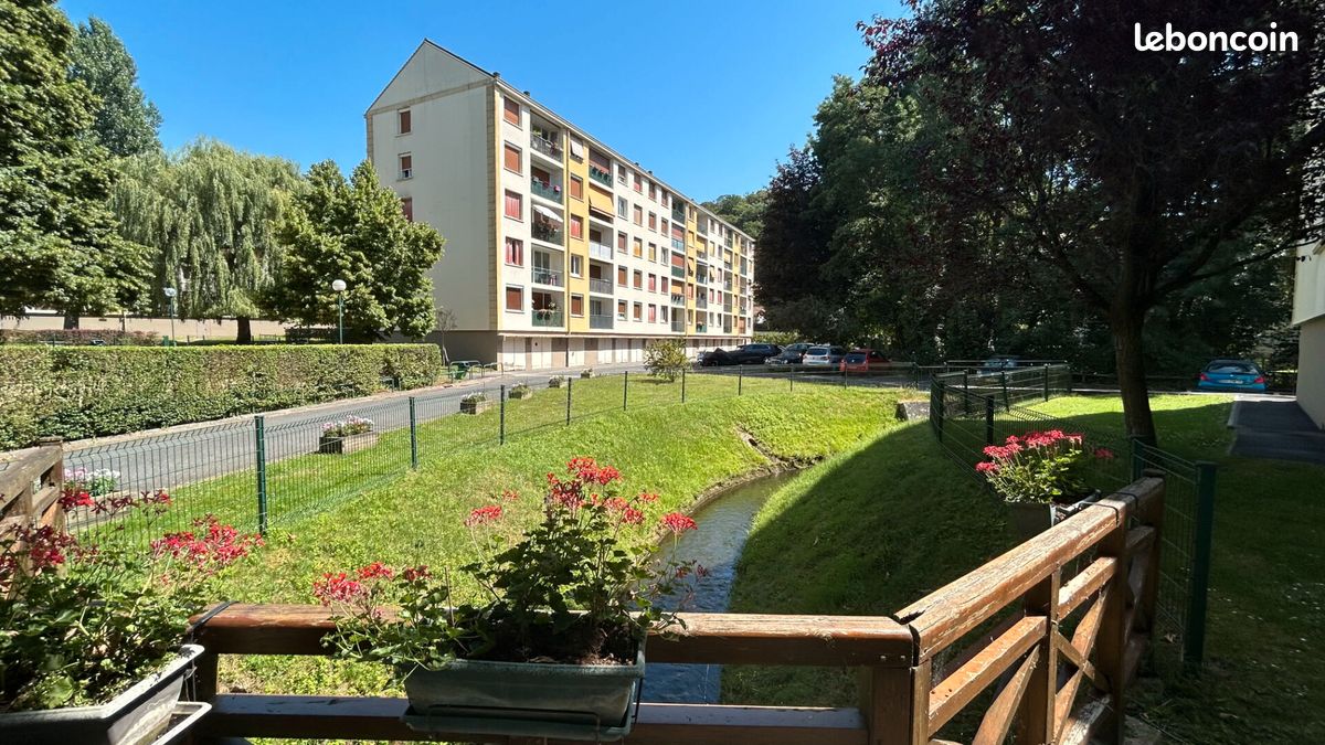 Appartement 3 pièces 56 m² · à Buc · 56 m² · 238 000 €