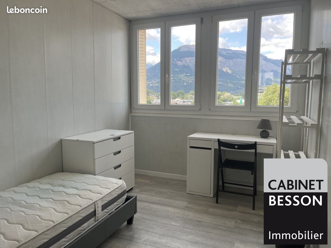 Appartement 1 pièce 9 m² · à Saint-Martin-d'Hères · 9 m² · 262 €/mois