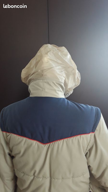 Anorak deux en un femme marque Montant taille 38/40 (image 3)