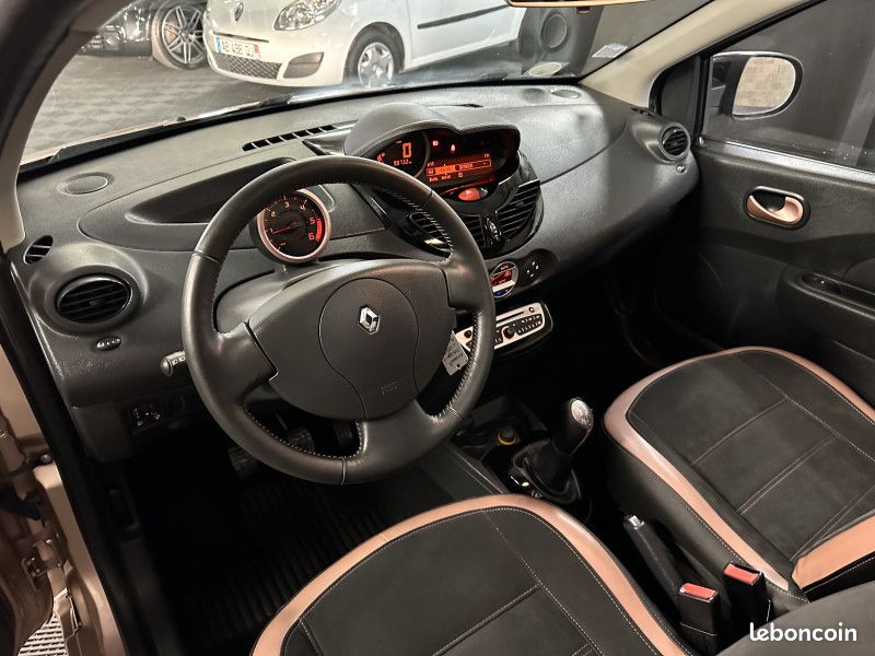 Renault TWINGO II 1.5 DCI 75CH MISS SIXTY ECO² PREMIÈRE MAIN GARANTIE 60 MOIS POSSIBLE (image 31)