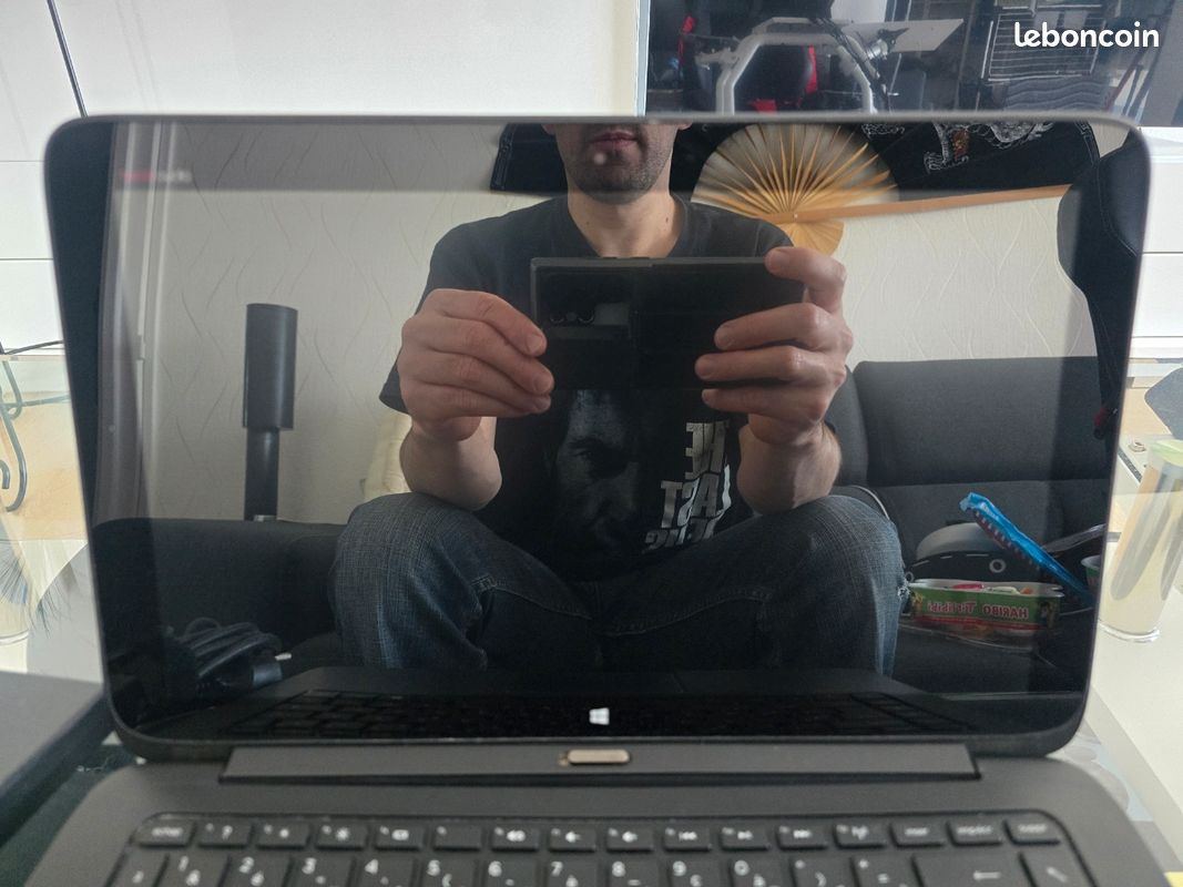 Tablette pc windows 10 un peux défectueux (image 2)