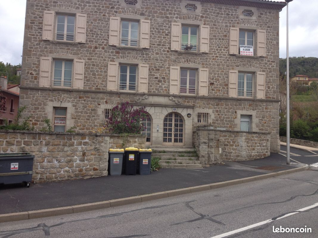 Appartement 3 pièces 65 m² · à Brives-Charensac · 65 m² · 620 €
