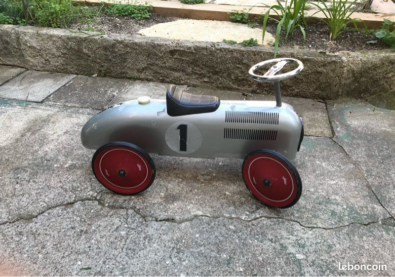 Porteur voiture en métal vintage gris Fonctionne très bien