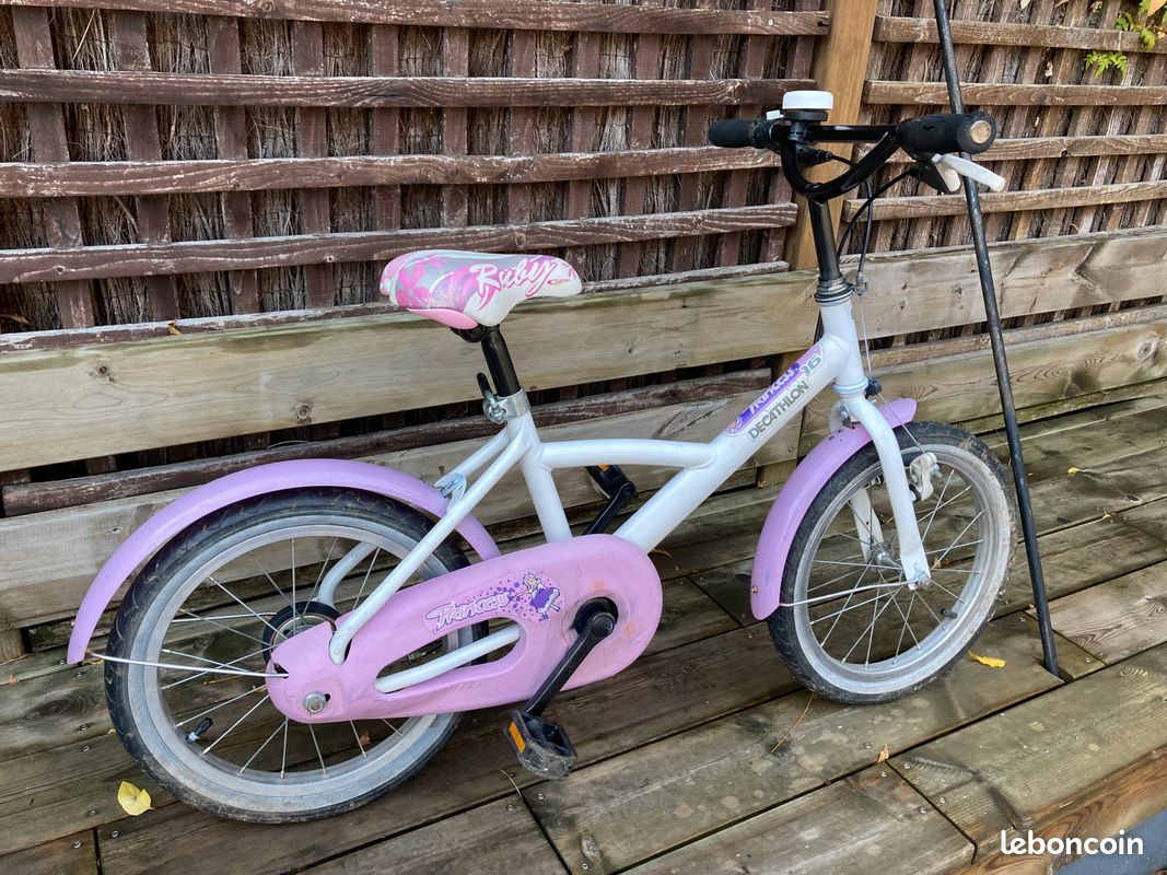 Vélo fille 16 pouces Décathlon « Princess Ruby » Vélos