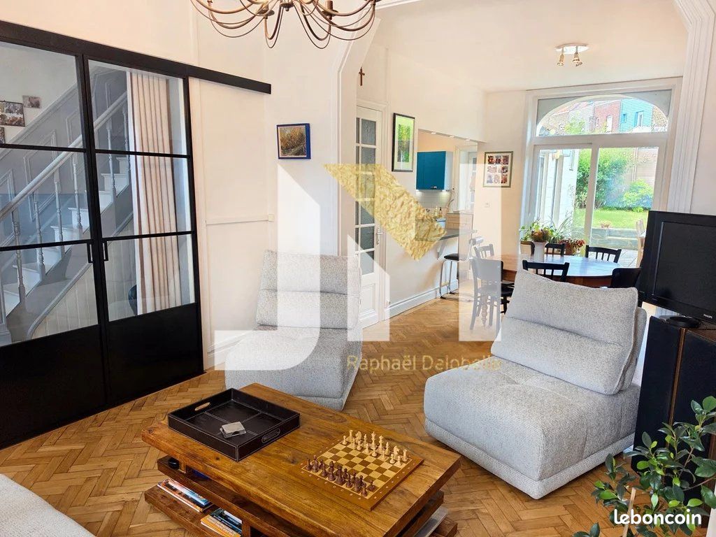 Maison 7 pièces 135 m² · à Valenciennes · 135 m² · 250 000 €
