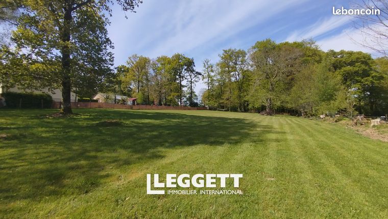 Terrain 2 610 m² Romagny Fontenay