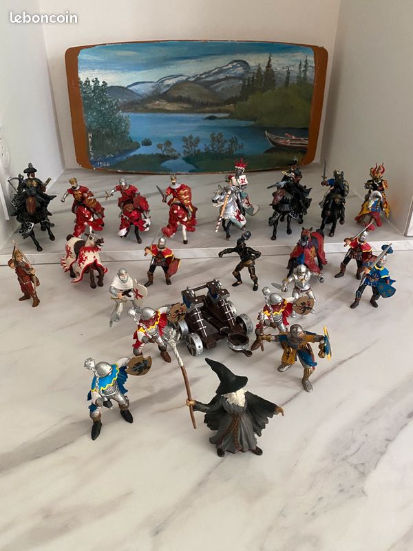 Lot Papo Chevaliers Médiévaux + Chevaux + Magicien + Catapulte – 24 pièces (image 1)