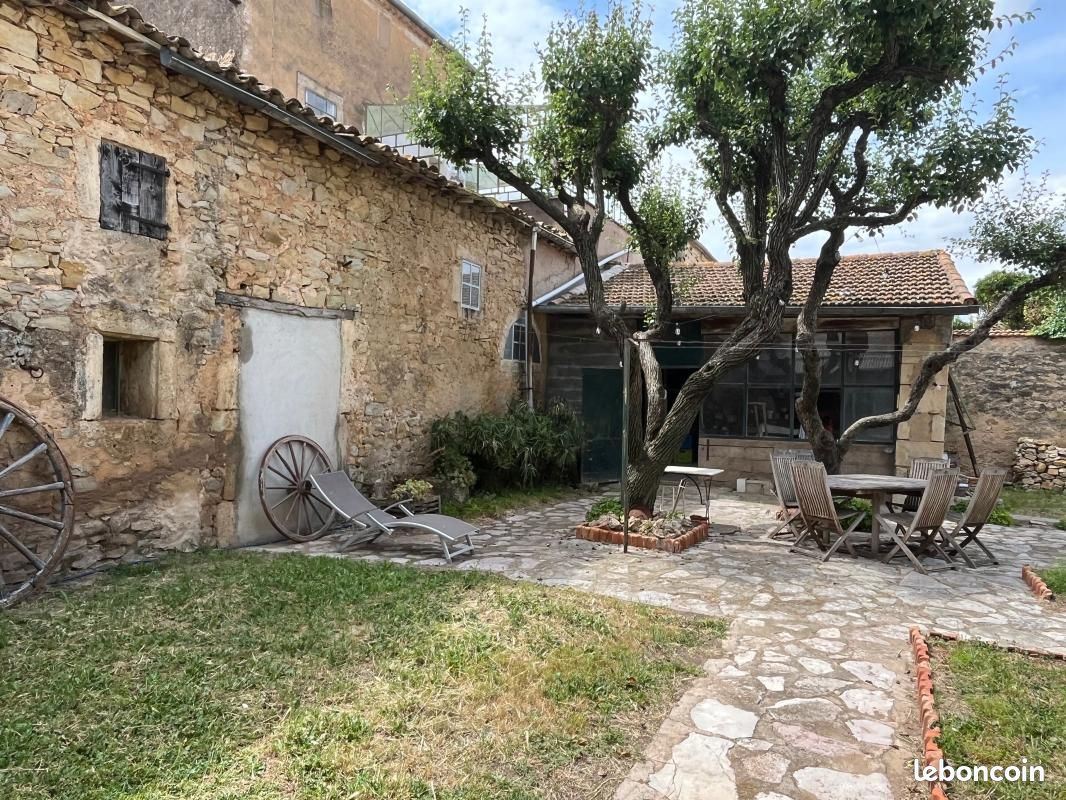 Maison 6 pièces 120 m² · à Villeveyrac · 120 m² · 400 000 €