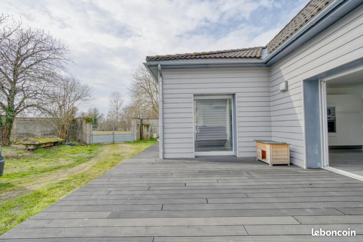 Maison 5 pièces 140 m² · à Les Touches-de-Périgny · 140 m² · 249 000 €