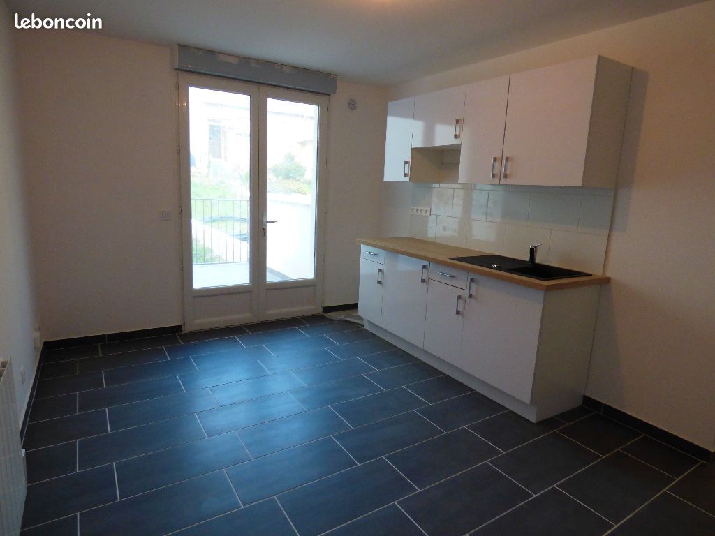Appartement 2 pièces 28 m² · à Fontenay-sous-Bois · 28 m² · 815 €