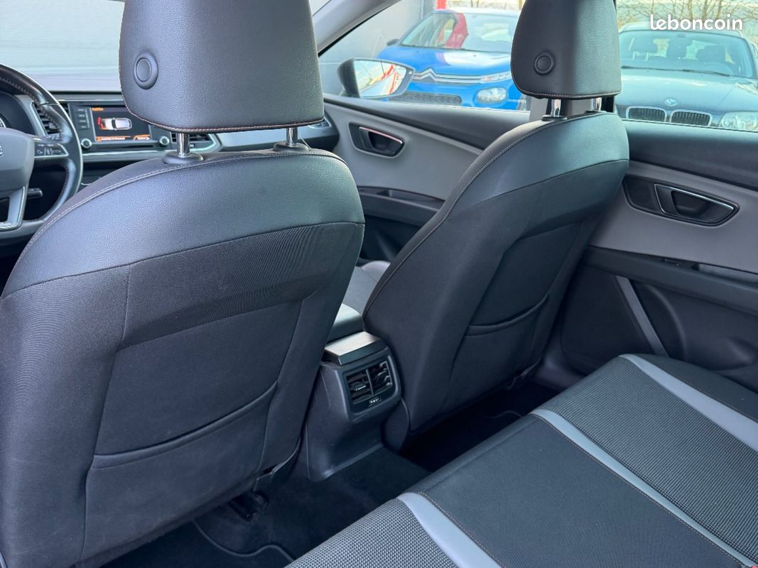 SEAT LEON X-PERIENCE 1.6 TDI 110 ch 4Drive (image 12)