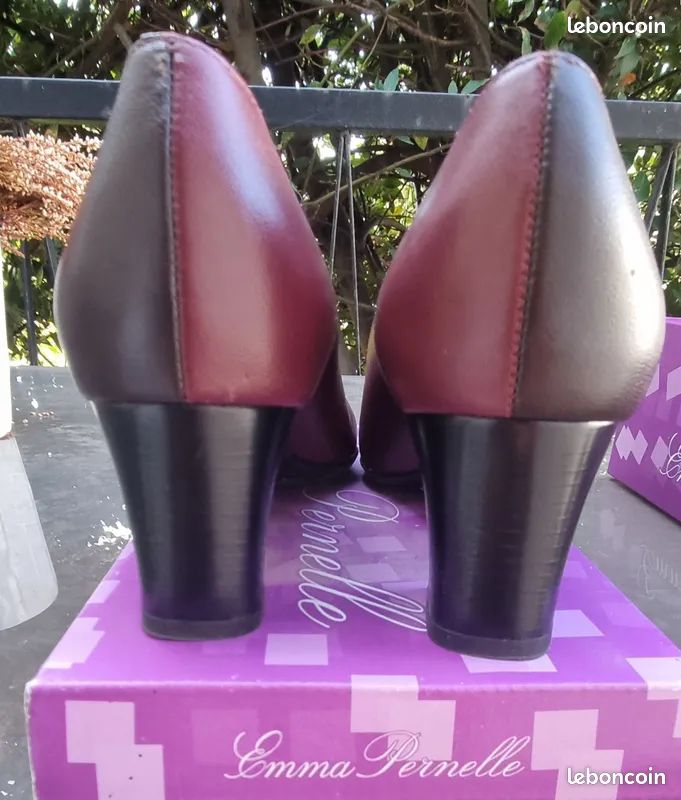 Escarpins Etienne Aigner Toile Bicolores Taille 10 M - Talons Hauts Occasion Très Bon état
