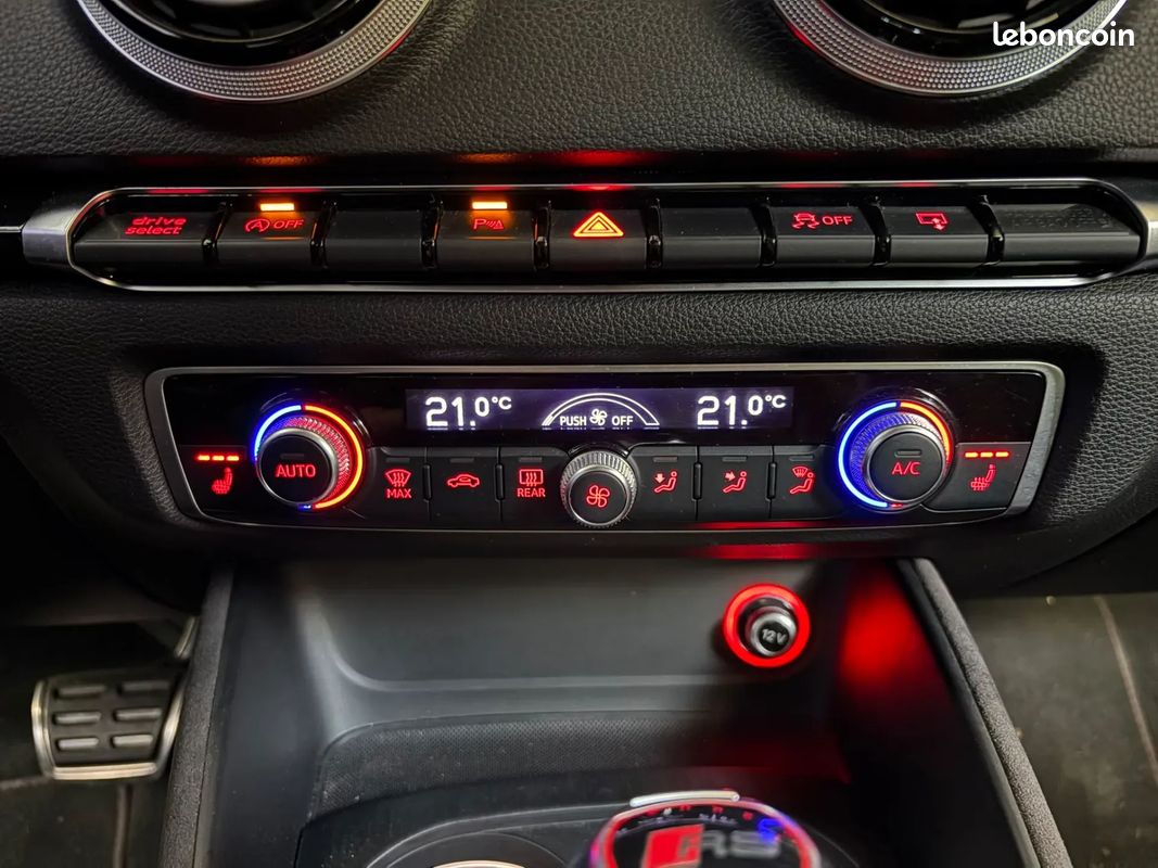 AUDI RS3 Sportback 2.5 TFSI 8V1 367ch - Garantie - Echappement Sport RS, Magnetic Ride, Sièges RS chauffants, Bang à Olufsen - (image 27)