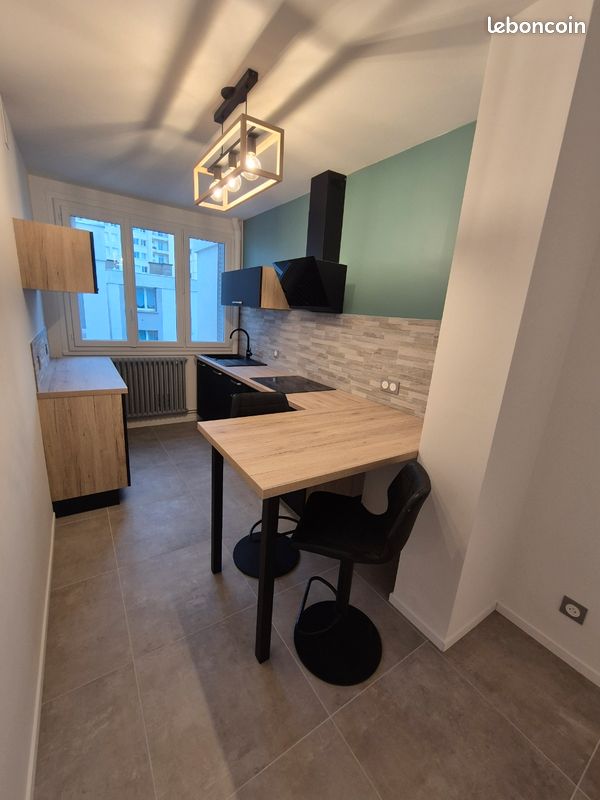 Appartement 4 pièces 80 m² · à Clermont-Ferrand · 80 m² · 215 000 €