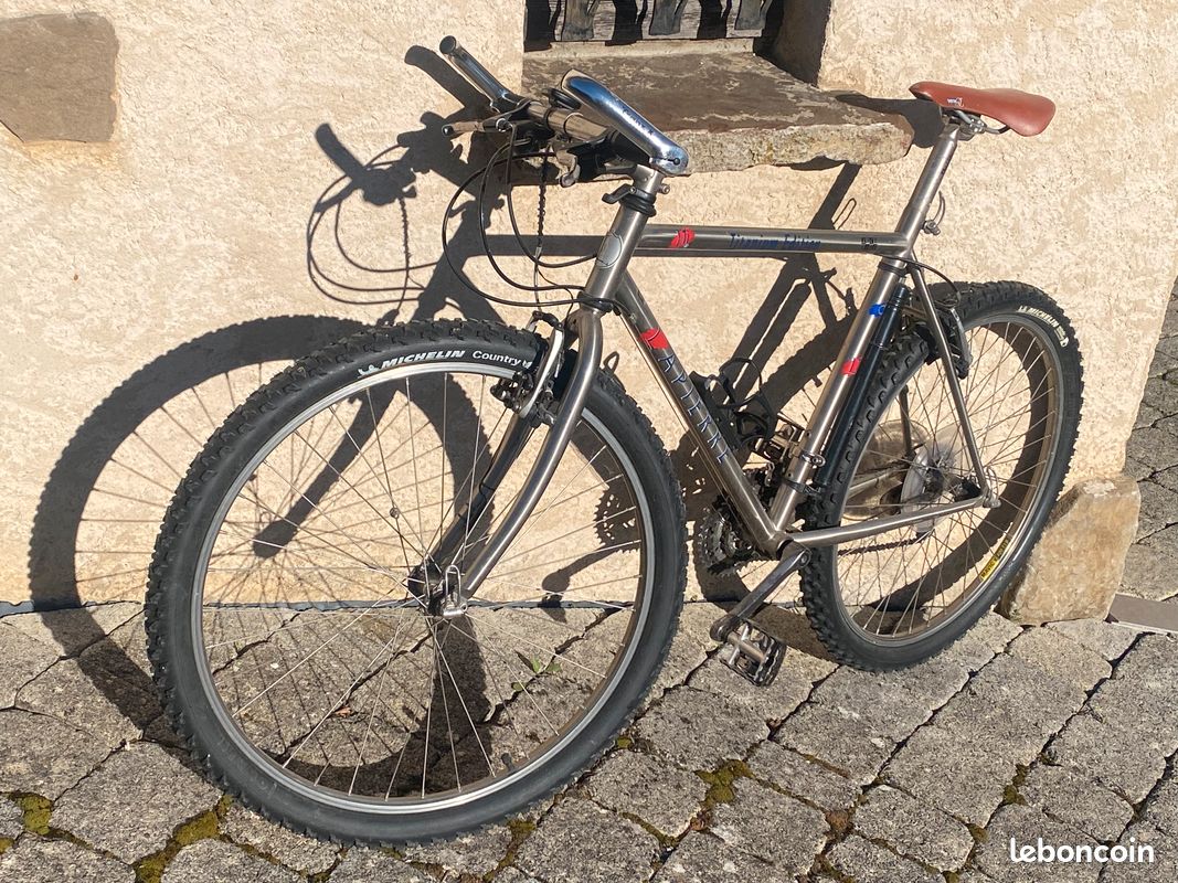 Lapierrre titanium edition (image 1)