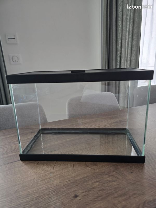 Aquarium 15L (image 1)
