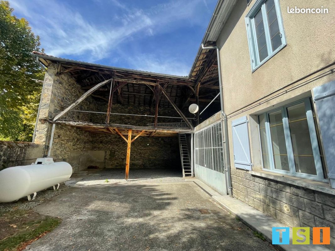 Maison 4 pièces 156 m² · à Encausse-les-Thermes · 156 m² · 990 €/mois