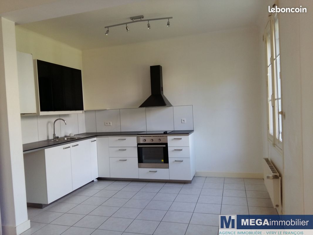 Appartement 3 pièces 61 m² · à Vitry-le-François · 61 m² · 530 €
