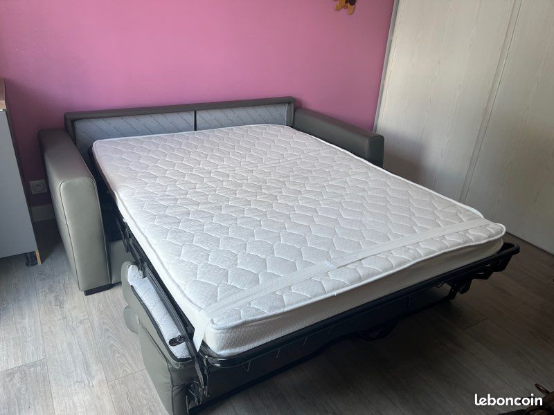 Magnifique canapé convertible en cuir gris (image 10)