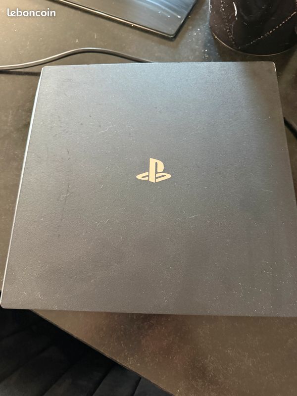 Console jeu PS4 (image 2)