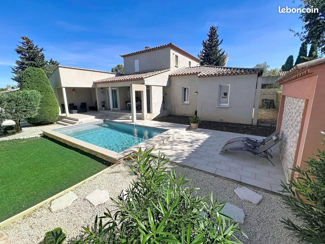 Maison 4 pièces 139 m² · à Mus · 139 m² · 498 000 €