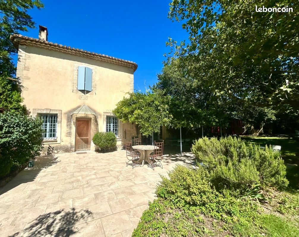 Maison 6 pièces 193 m² · à Mallemort · 193 m² · 787 500 €