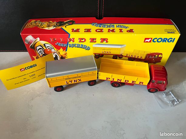 Lot De 7 Camions De Cirque Corgi Toys - Échelle 1:43 - Métal - Thème Cirque Pinder - Neuf
