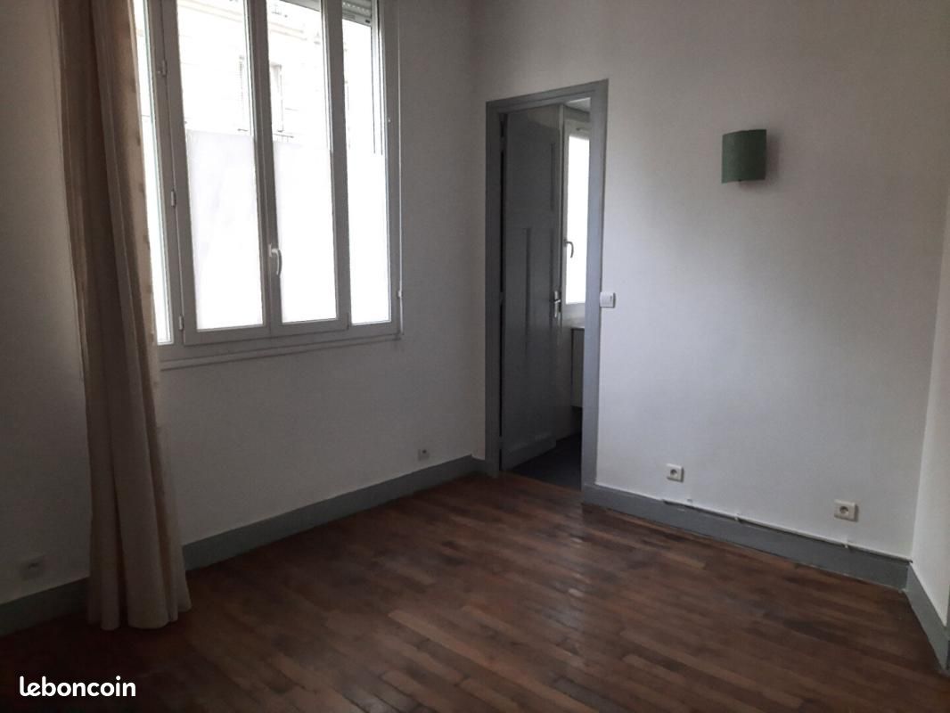 Appartement 1 pièce 16 m² · à Paris · 16 m² · 624 €/mois
