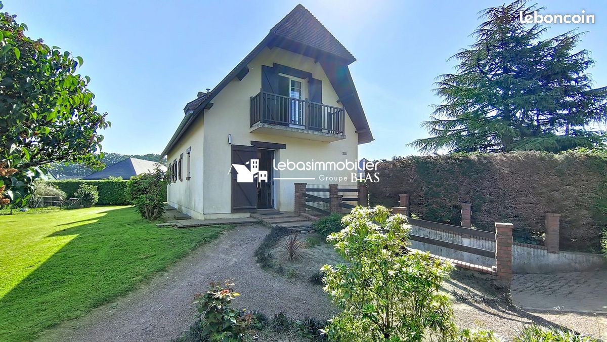 Maison 5 pièces 125 m² · à Yerville · 125 m² · 252 000 €