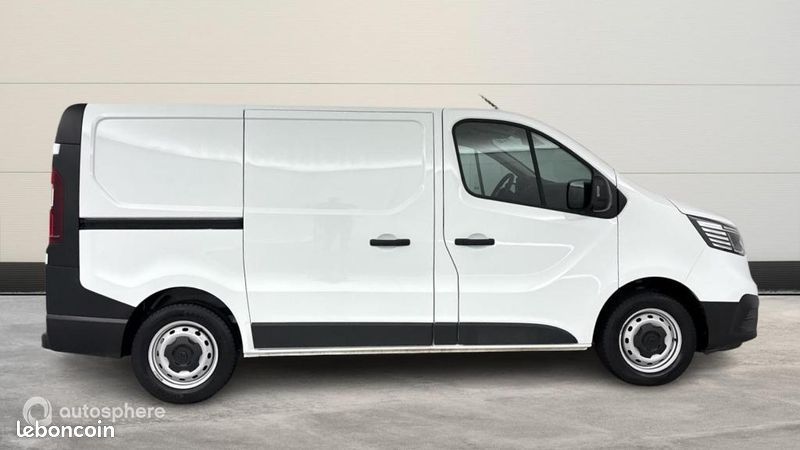 Renault Trafic Véhicule utilitaire ou Société L1H1 3T 2.0 Blue dCi 130ch Confort E6E (image 4)