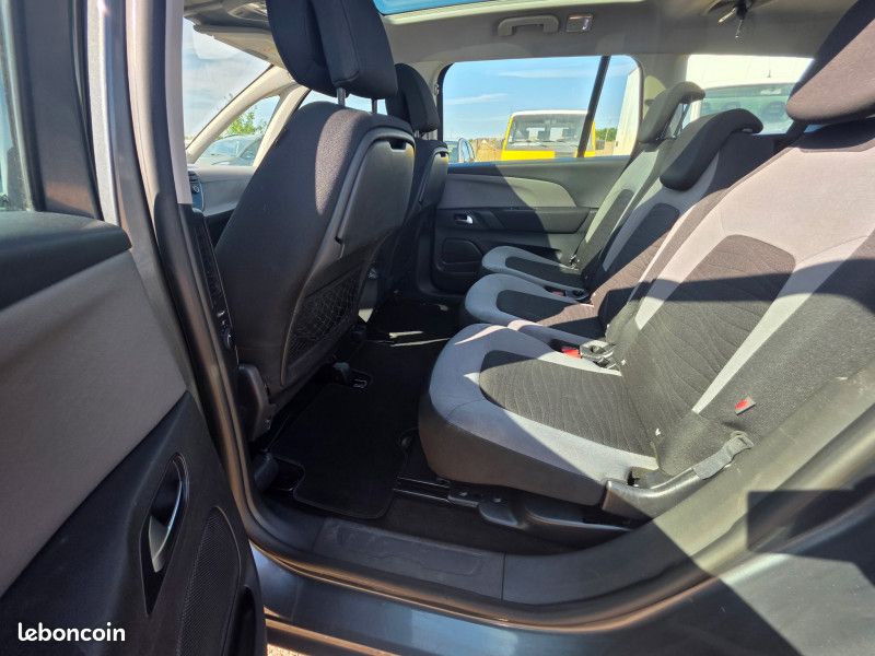 Citroen GRAND C4 PICASSO E-HDI 115CH ATTRACTION ETG6 (image 10)