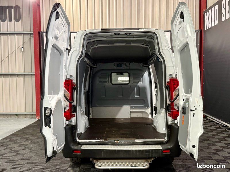 TOYOTA PRO ACE 2.0 128 CH BV6 L2 H2 2 PLACES TVA RECUPERABLE REG LIM CLIM DOUBLE PORTE LATERAL 141.920km (image 5)